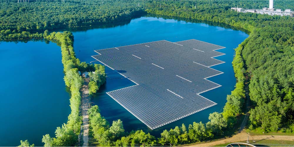 Floating-Solar-Plant Floating Solar Farms